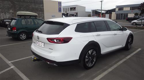 HOLDEN COMMODORE STATIONWAGON 2018-CURRENT